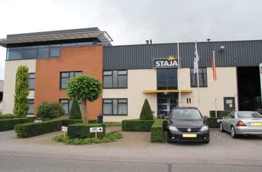 STAJA es una empresa de construcciones metálicas especializada en trabajos de construcción y soldadura en serie para un mercado de ventas internacional